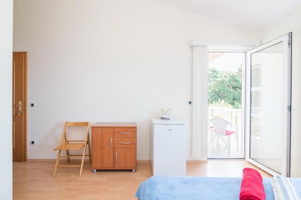 Studio Apartment Brela Room photo